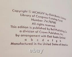1965 BIZARRE Rare Signed 1st Edition Barry Humphries (Dame Edna) HB DJ
