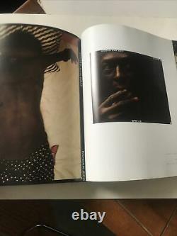 ANNIE LEIBOVITZ Photographs 1970 1990 SIGNED 1st Edition 1991 HCDJ 1st