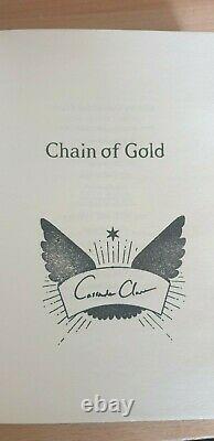Cassandra Clare Chain of Gold / Iron Exclusive FAIRYLOOT SIGNED Editions NEW