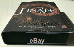 Finale Signed Fairyloot 1st/1st Hardcover Stephanie Garber, Caraval