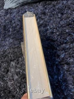 Goldsboro? Fourth Wing SIGNED & DATED By Rebecca Yarros UK True 1st/1st