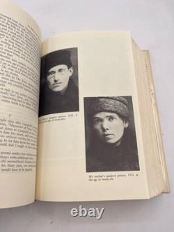 Isaac Asimov SIGNED 1ST EDITION 1ST PRINT In Memory Yet Green Autobiography HC