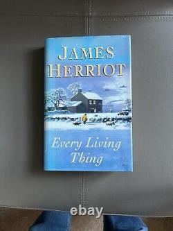 James Herriot Every Living Thing Signed 1st Edition Hardback Near Fine Fine DJ