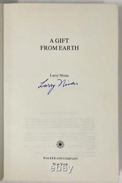 Larry Niven / A Gift from Earth SIGNED 1st Edition