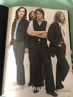 Linda's Pictures. Signed Copy. 1st Edition 1976