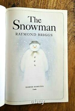 RARE SIGNED EDITION of THE SNOWMAN by RAYMOND BRIGGS. 1ST EDITION / 8TH PRINTING