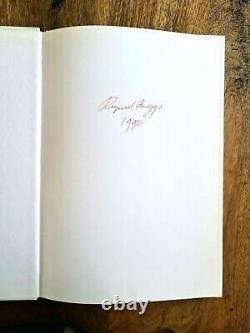 RARE SIGNED EDITION of THE SNOWMAN by RAYMOND BRIGGS. 1ST EDITION / 8TH PRINTING