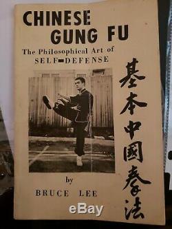 Rare BOOK WRITTEN BY BRUCE LEE. CHINESE OF GUNG FU. 1st ED signed and coa