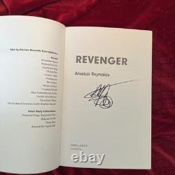 Revenger by Alastair Reynolds'Signed', 1st edition first print 2016 Gollancz