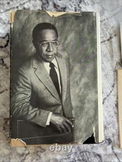 Roots Saga of An American Family Alex Haley Signed 1st Edition Provenance HCDJ