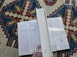 SIGNED The Goldfinch by Donna Tartt 1st/1st Edition Pulitzer Fine HB Copy 2013