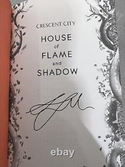 Sarah J. Maas SIGNED BOOK House of Flame and Shadow 1ST ED. Hardcover