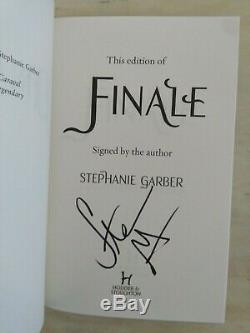 Signed Finale Stephanie Garber Fairyloot Exclusive First Edition 1st/1st