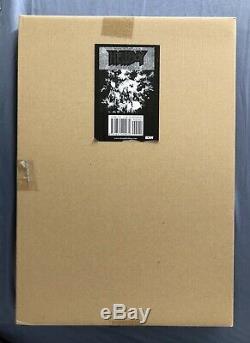 Signed Mike Mignola IDW Hellboy Artists Edition 1st Print Signed & Sketched