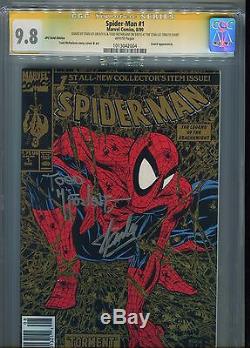 Spider-Man#1 CGC 9.8 Signed Stan Lee +1 at Stan Lee Tribute (UPC Gold Edition)