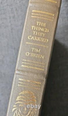THE THINGS THEY CARRIED BY TIM O'BRIEN Signed 1st Edition (TWP16)