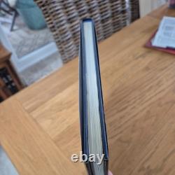 Terry Pratchett / The Last Hero Signed 1st Edition 2001