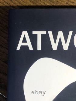 The Testaments SIGNED Margaret Atwood -1st ed / 1st imp V Good cond