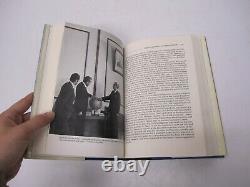 Vtg 1982 Richard Nixon Signed Book Leaders 1st Edition HB DJ President Autograph