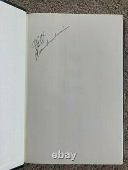 Wilt Chamberlain Signed A VIEW FROM ABOVE Book-1991 1st Edition, Good Condition