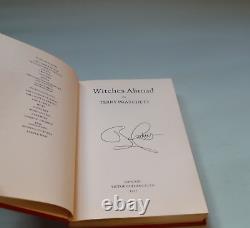 Witches Abroad (1991) SIGNED Terry Pratchett 1st ed / 1st imp Excellent